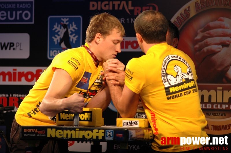 Nemiroff 2008 - Day 1 - Left hand # Armwrestling # Armpower.net