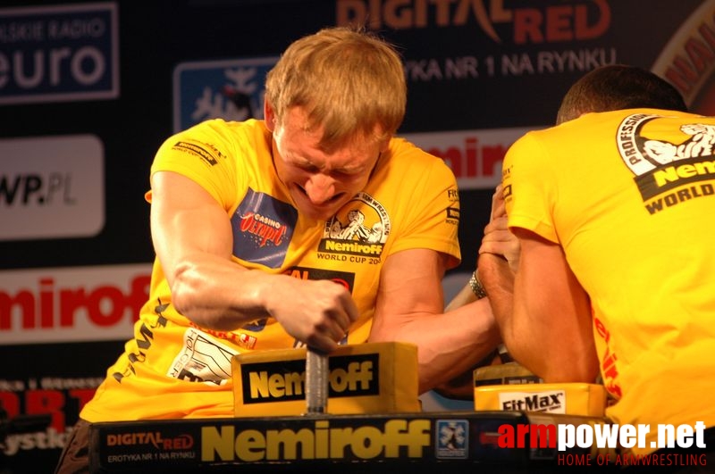 Nemiroff 2008 - Day 1 - Left hand # Armwrestling # Armpower.net