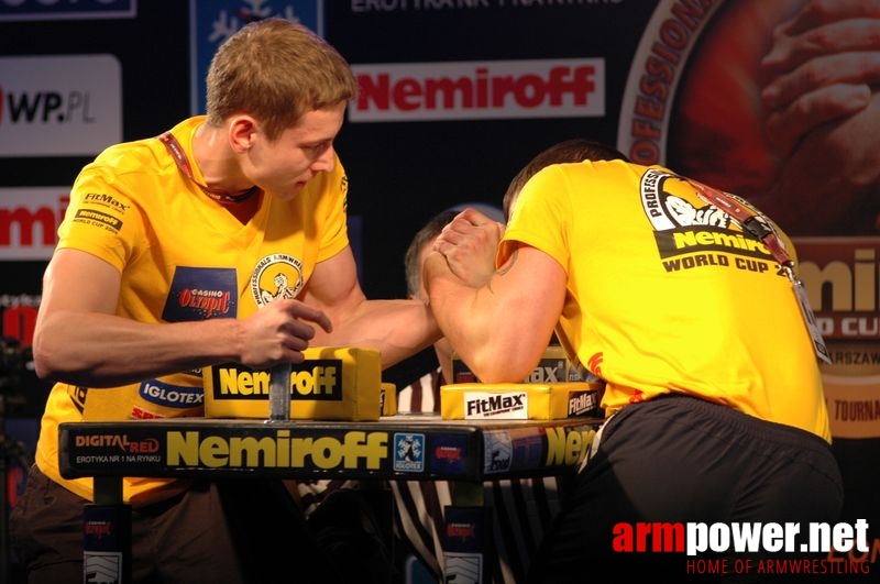 Nemiroff 2008 - Day 1 - Left hand # Armwrestling # Armpower.net