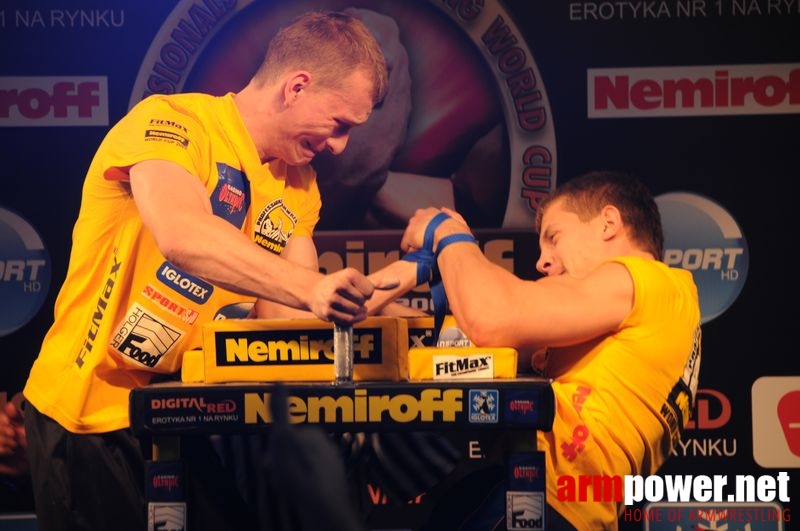 Nemiroff 2008 - Day 1 - Left hand # Siłowanie na ręce # Armwrestling # Armpower.net