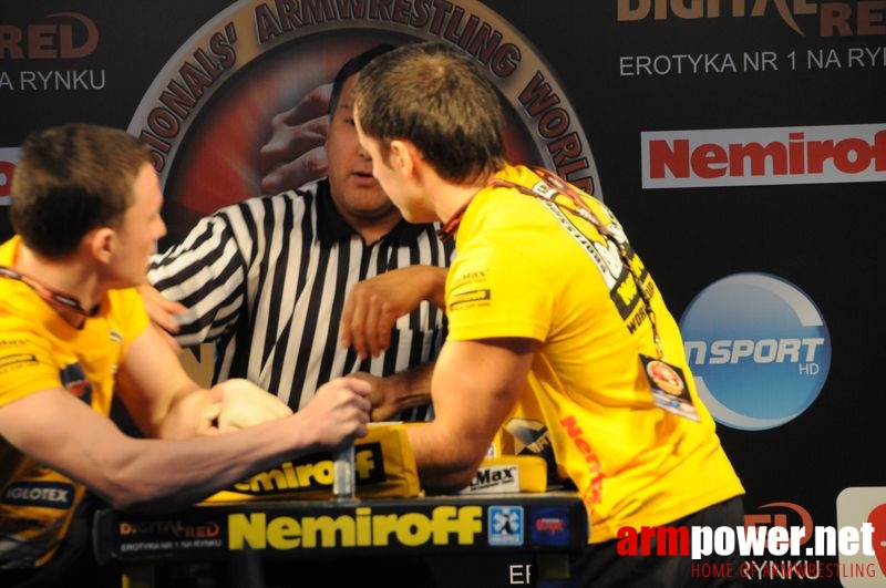 Nemiroff 2008 - Day 1 - Left hand # Siłowanie na ręce # Armwrestling # Armpower.net