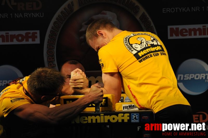 Nemiroff 2008 - Day 1 - Left hand # Armwrestling # Armpower.net