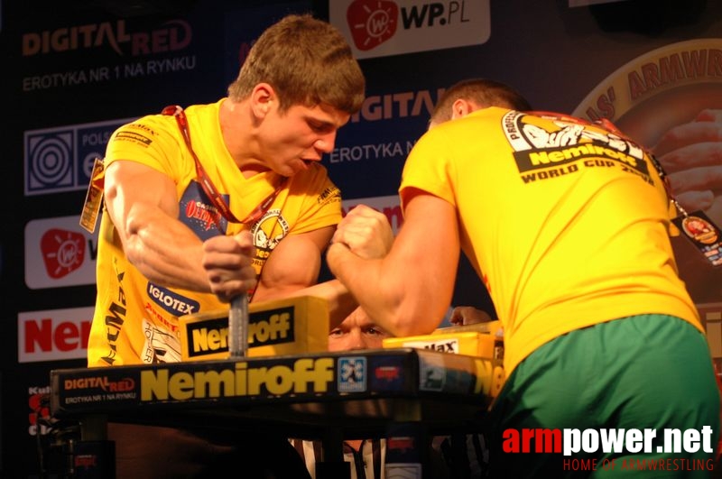 Nemiroff 2008 - Day 1 - Left hand # Armwrestling # Armpower.net