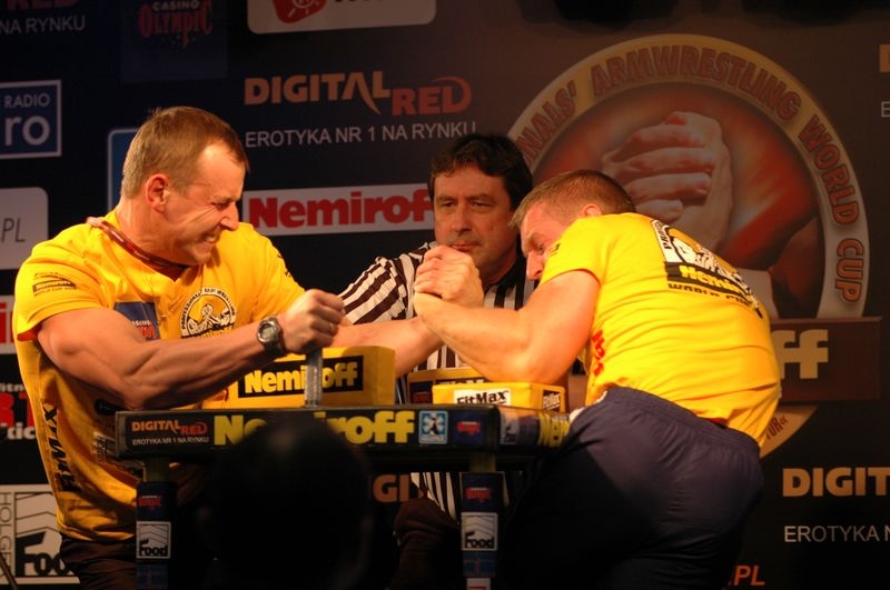 Nemiroff 2008 - Day 1 - Left hand # Armwrestling # Armpower.net