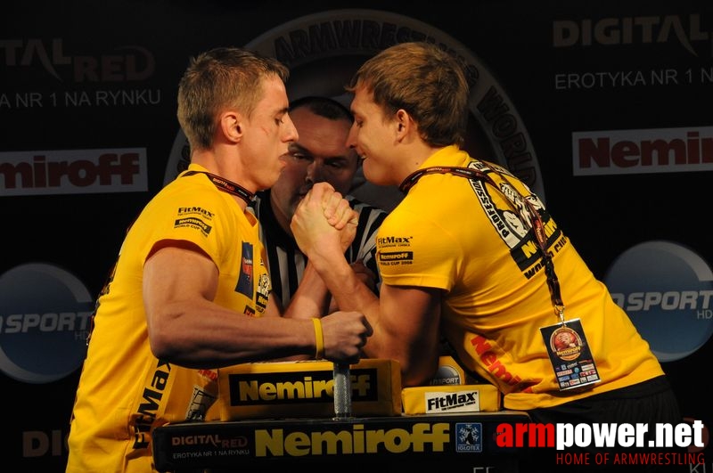 Nemiroff 2008 - Day 1 - Left hand # Armwrestling # Armpower.net