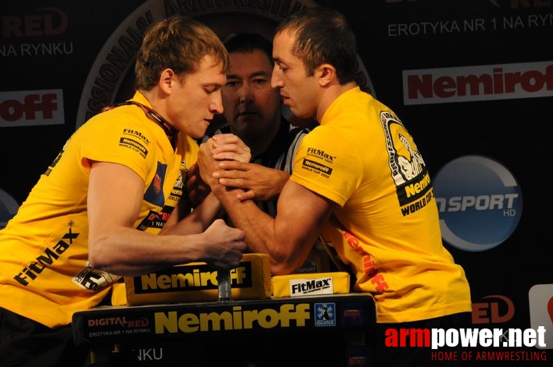 Nemiroff 2008 - Day 1 - Left hand # Armwrestling # Armpower.net