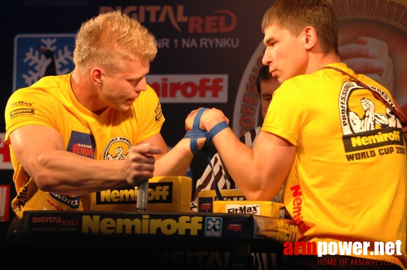 Nemiroff 2008 - Day 1 - Left hand # Armwrestling # Armpower.net