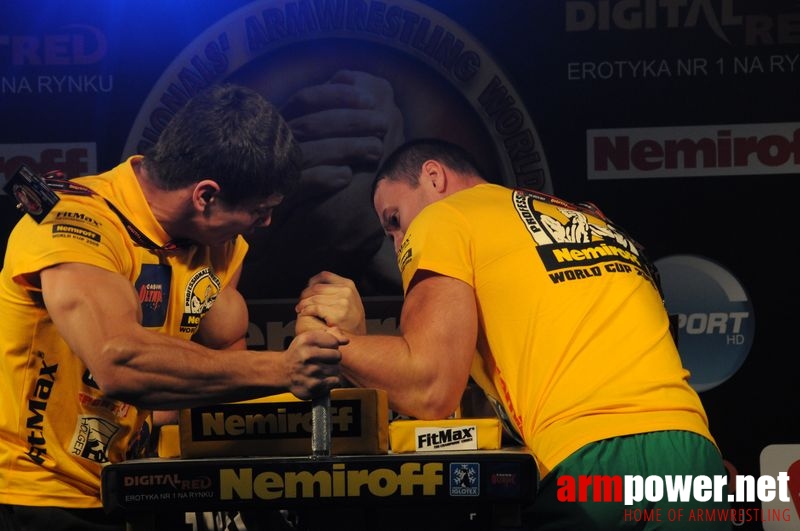 Nemiroff 2008 - Day 1 - Left hand # Siłowanie na ręce # Armwrestling # Armpower.net