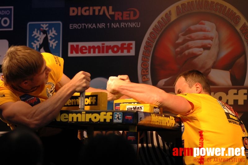 Nemiroff 2008 - Day 1 - Left hand # Siłowanie na ręce # Armwrestling # Armpower.net