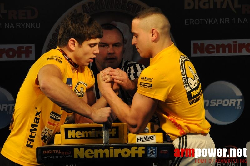 Nemiroff 2008 - Day 1 - Left hand # Siłowanie na ręce # Armwrestling # Armpower.net