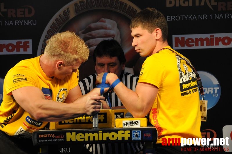 Nemiroff 2008 - Day 1 - Left hand # Siłowanie na ręce # Armwrestling # Armpower.net