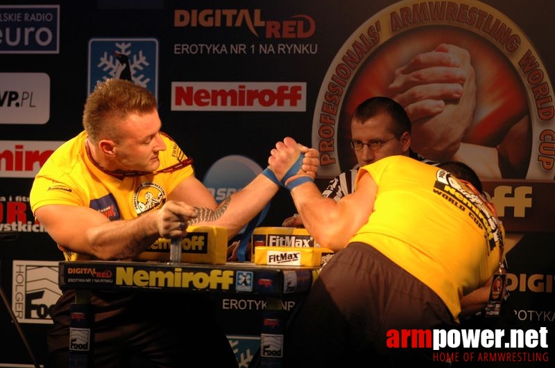 Nemiroff 2008 - Day 1 - Left hand # Armwrestling # Armpower.net