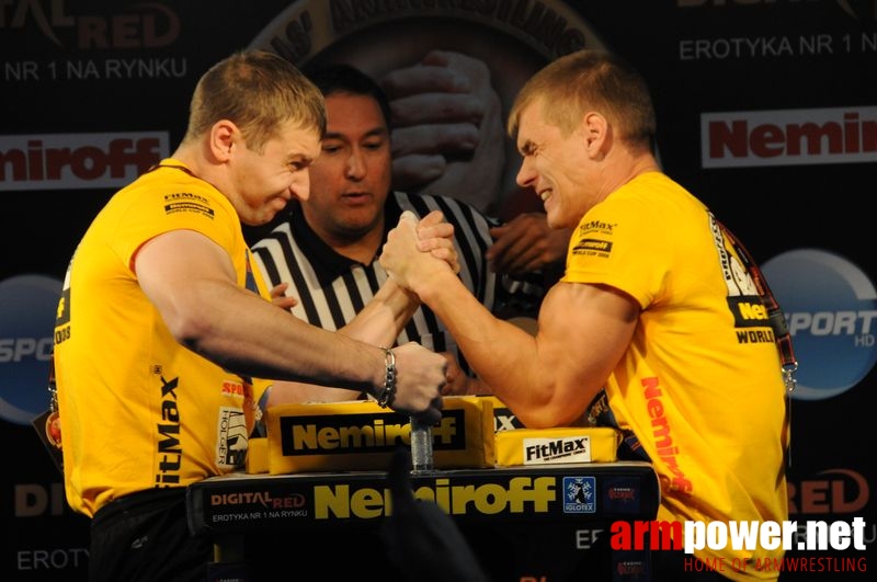 Nemiroff 2008 - Day 1 - Left hand # Siłowanie na ręce # Armwrestling # Armpower.net