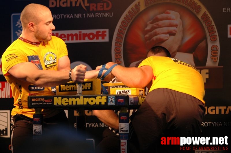 Nemiroff 2008 - Day 1 - Left hand # Armwrestling # Armpower.net