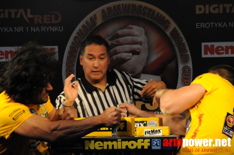 Nemiroff 2008 - Day 1 - Left hand # Siłowanie na ręce # Armwrestling # Armpower.net