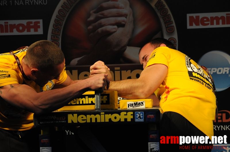 Nemiroff 2008 - Day 1 - Left hand # Armwrestling # Armpower.net