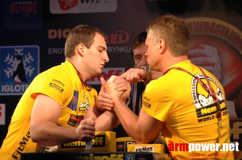 Nemiroff 2008 - Day 1 - Left hand # Siłowanie na ręce # Armwrestling # Armpower.net