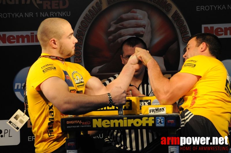 Nemiroff 2008 - Day 1 - Left hand # Armwrestling # Armpower.net