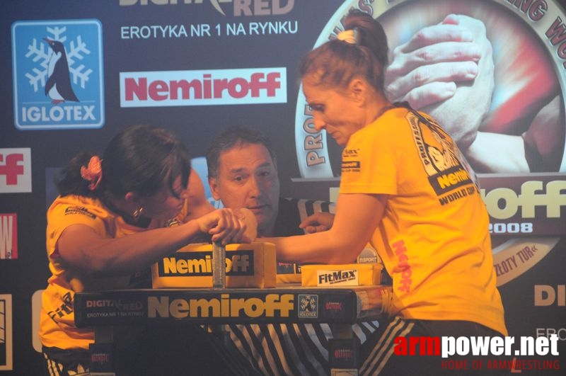 Nemiroff 2008 - Day 1 - Left hand # Siłowanie na ręce # Armwrestling # Armpower.net