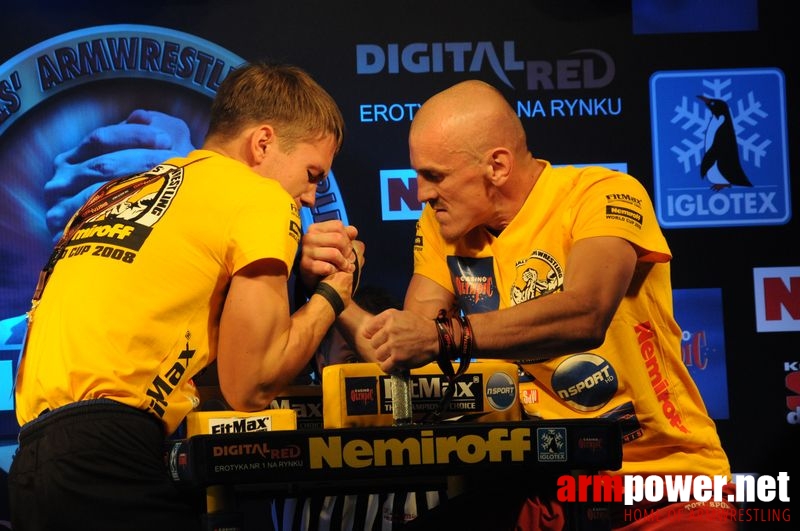 Nemiroff 2008 - Day 2 - Right hand # Armwrestling # Armpower.net