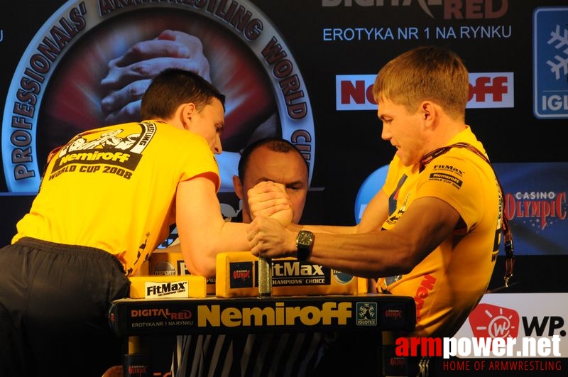 Nemiroff 2008 - Day 2 - Right hand # Armwrestling # Armpower.net