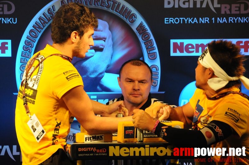 Nemiroff 2008 - Day 2 - Right hand # Siłowanie na ręce # Armwrestling # Armpower.net