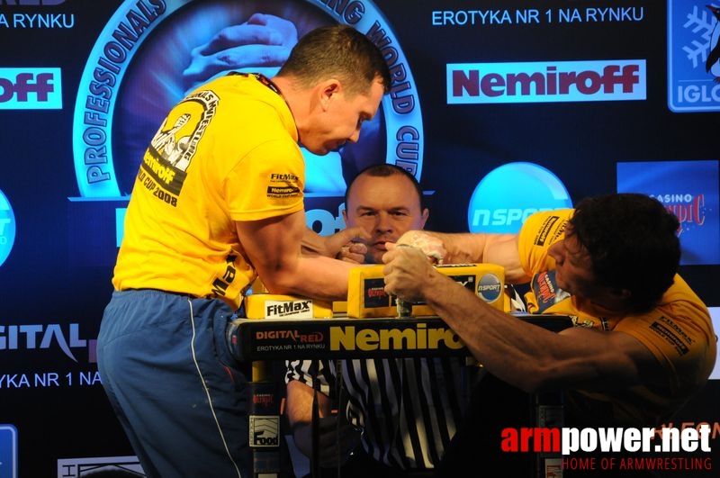 Nemiroff 2008 - Day 2 - Right hand # Armwrestling # Armpower.net