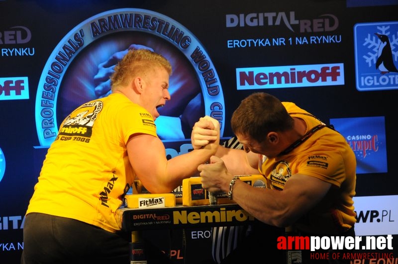 Nemiroff 2008 - Day 2 - Right hand # Armwrestling # Armpower.net