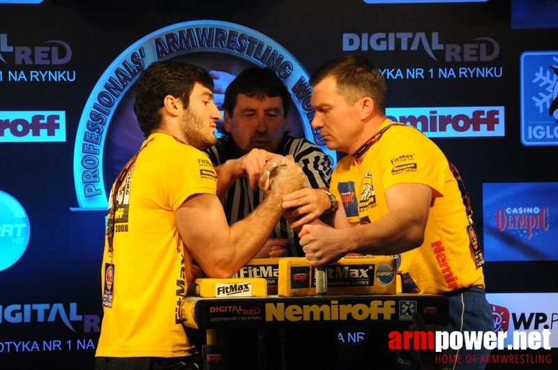 Nemiroff 2008 - Day 2 - Right hand # Armwrestling # Armpower.net