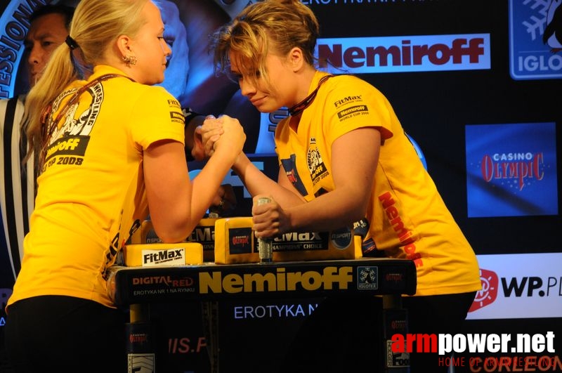 Nemiroff 2008 - Day 2 - Right hand # Armwrestling # Armpower.net