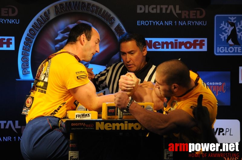 Nemiroff 2008 - Day 2 - Right hand # Armwrestling # Armpower.net