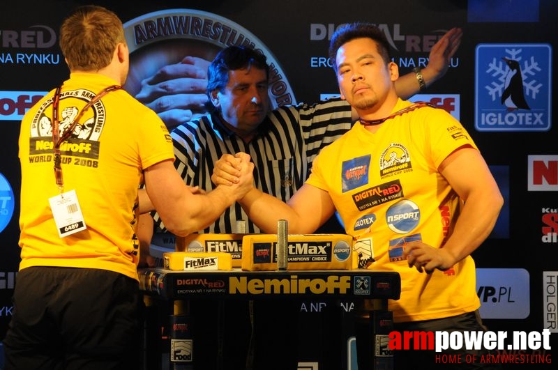 Nemiroff 2008 - Day 2 - Right hand # Armwrestling # Armpower.net