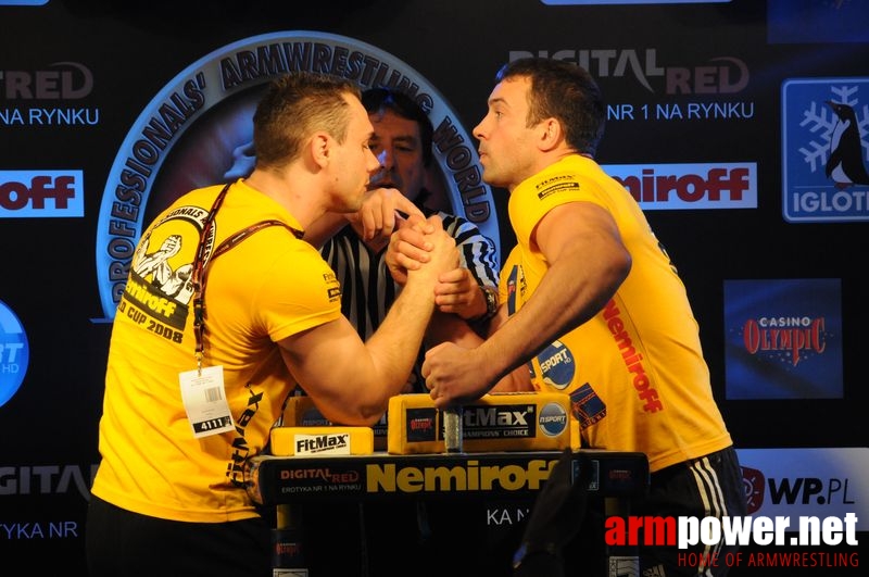 Nemiroff 2008 - Day 2 - Right hand # Armwrestling # Armpower.net