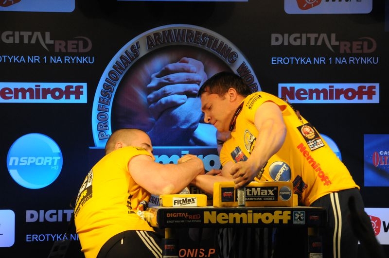 Nemiroff 2008 - Day 2 - Right hand # Siłowanie na ręce # Armwrestling # Armpower.net