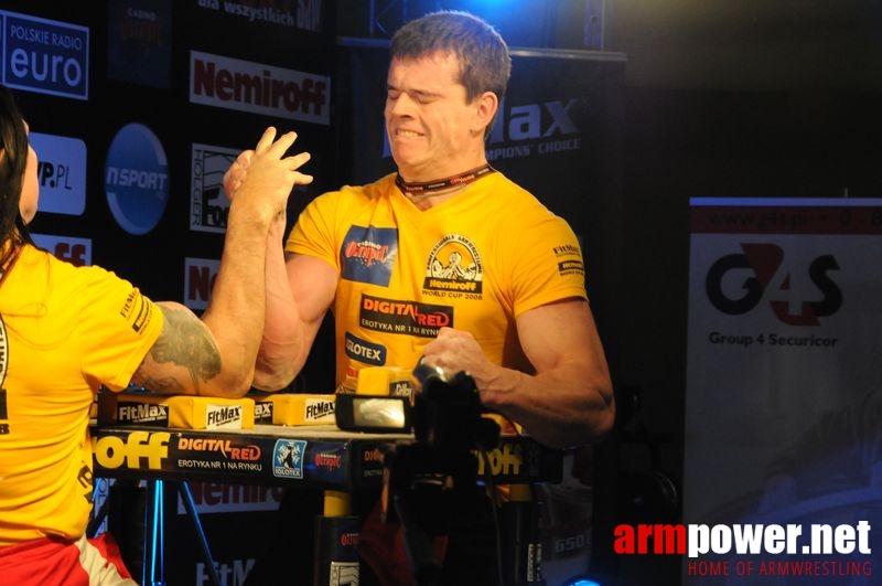 Nemiroff 2008 - Day 2 - Right hand # Armwrestling # Armpower.net