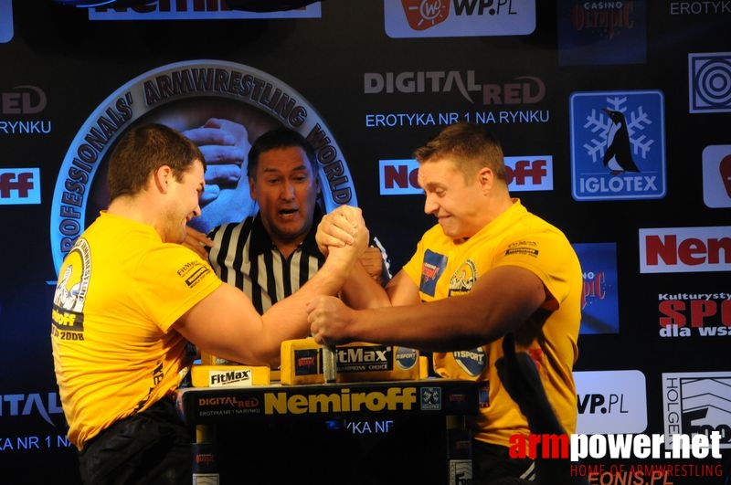 Nemiroff 2008 - Day 2 - Right hand # Armwrestling # Armpower.net