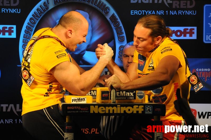 Nemiroff 2008 - Day 2 - Right hand # Armwrestling # Armpower.net