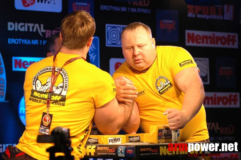 Nemiroff 2008 - Day 2 - Right hand # Armwrestling # Armpower.net