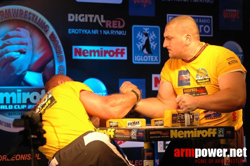 Nemiroff 2008 - Day 2 - Right hand # Siłowanie na ręce # Armwrestling # Armpower.net