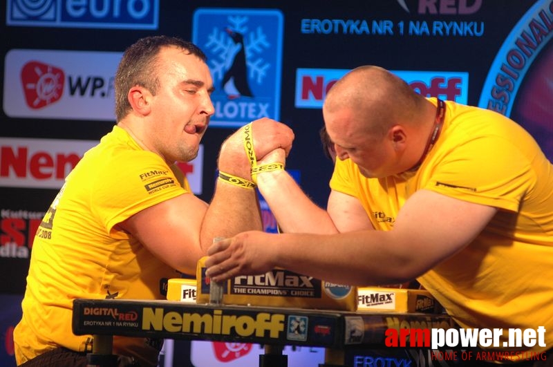 Nemiroff 2008 - Day 2 - Right hand # Armwrestling # Armpower.net