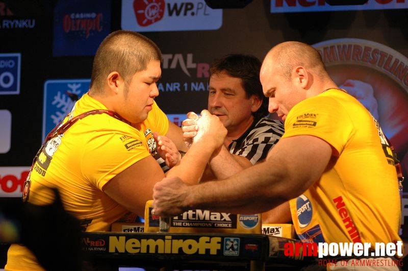 Nemiroff 2008 - Day 2 - Right hand # Armwrestling # Armpower.net