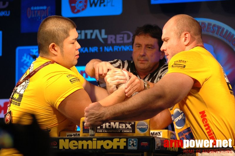 Nemiroff 2008 - Day 2 - Right hand # Armwrestling # Armpower.net