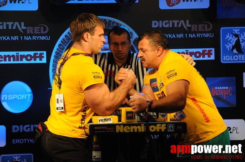 Nemiroff 2008 - Day 2 - Right hand # Armwrestling # Armpower.net