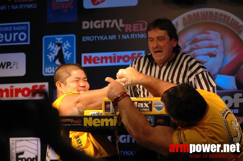 Nemiroff 2008 - Day 2 - Right hand # Armwrestling # Armpower.net