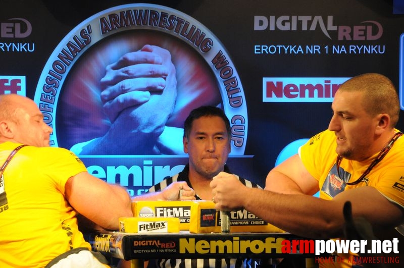 Nemiroff 2008 - Day 2 - Right hand # Armwrestling # Armpower.net