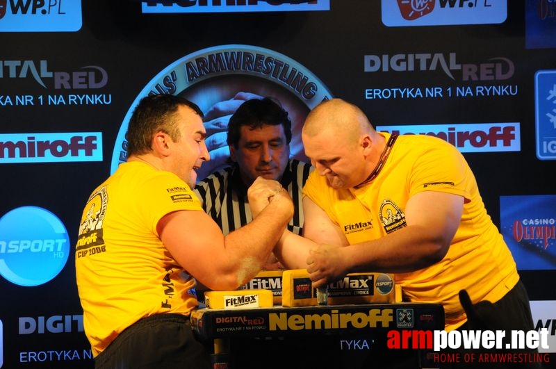 Nemiroff 2008 - Day 2 - Right hand # Armwrestling # Armpower.net