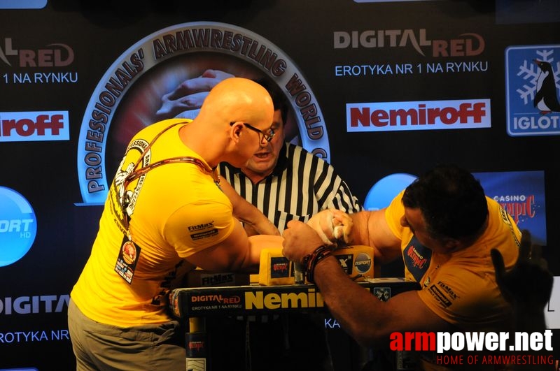 Nemiroff 2008 - Day 2 - Right hand # Armwrestling # Armpower.net