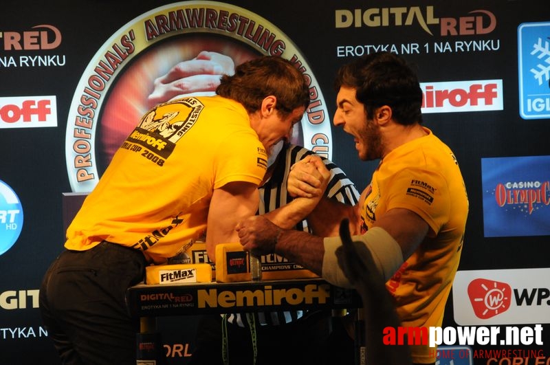 Nemiroff 2008 - Day 2 - Right hand # Armwrestling # Armpower.net