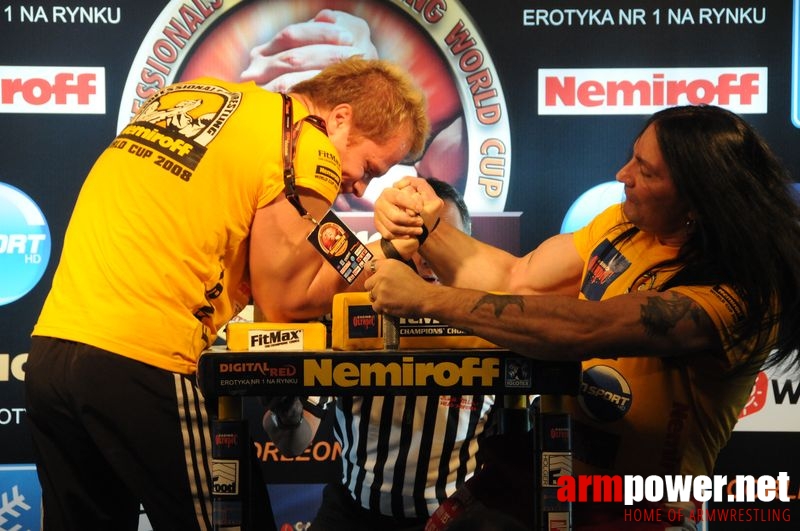 Nemiroff 2008 - Day 2 - Right hand # Armwrestling # Armpower.net