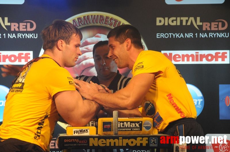 Nemiroff 2008 - Day 2 - Right hand # Armwrestling # Armpower.net